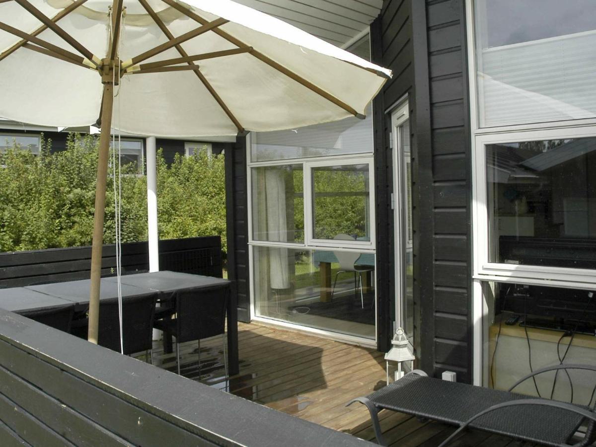 6 Person Holiday Home In Tranek R Fæbæk Extérieur photo